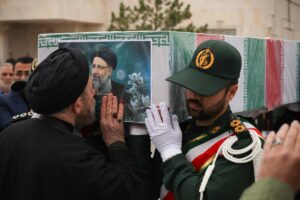 Irán inicia las ceremonias fúnebres para despedir al fallecido presidente Ebrahim Raisi