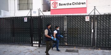 Fiscalía allana cinco sedes de ONG Save the Children en Guatemala