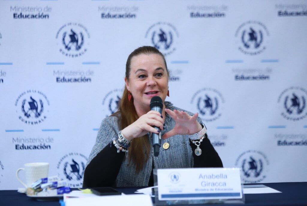 Ministra de Educación, Anabella Giracca (Foto: MINEDUC)